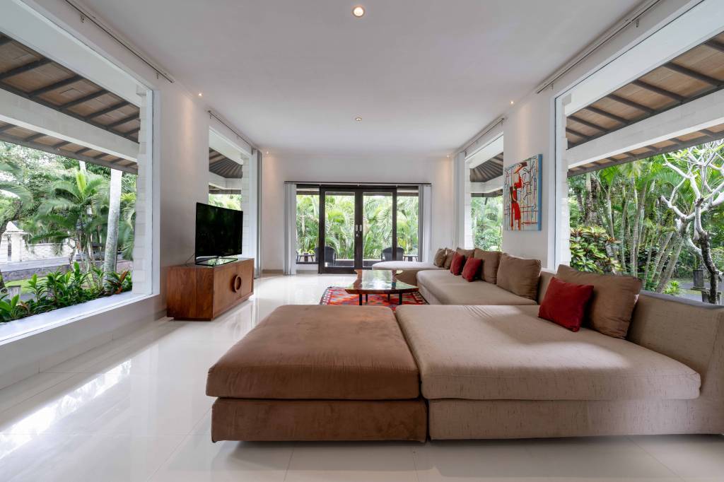 Puri Arjuna, Bali