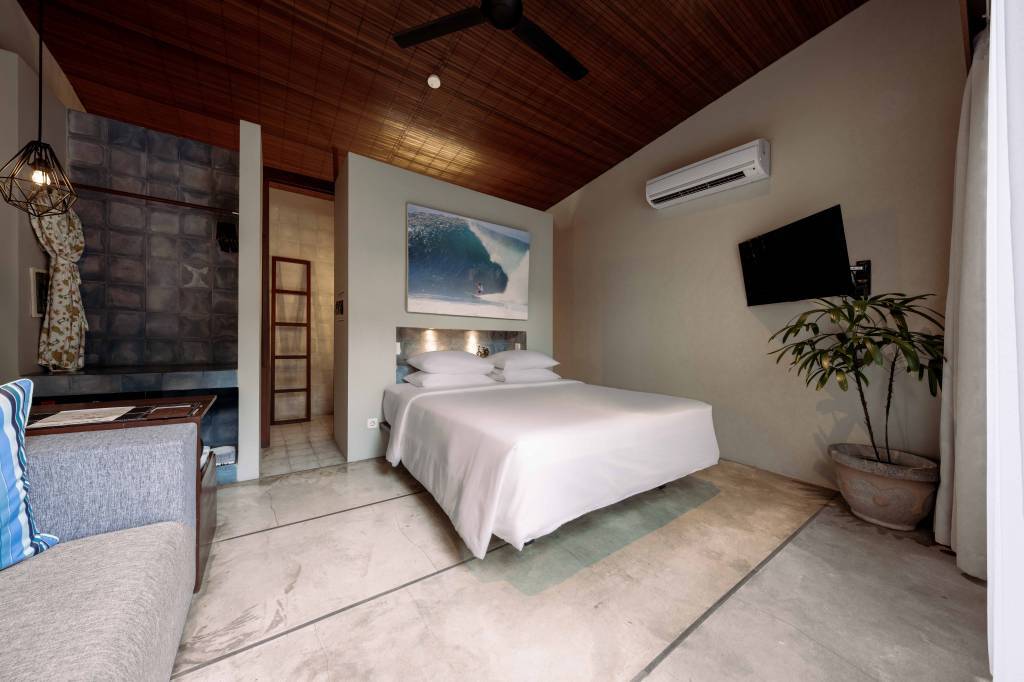 Komune Resort & Beach Club