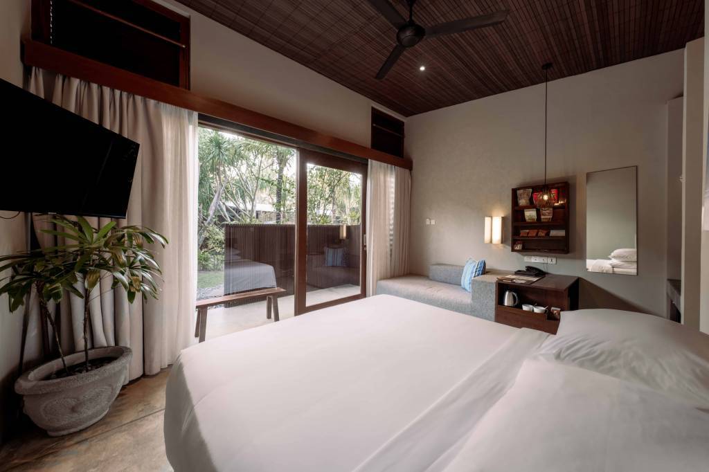 Komune Resort & Beach Club