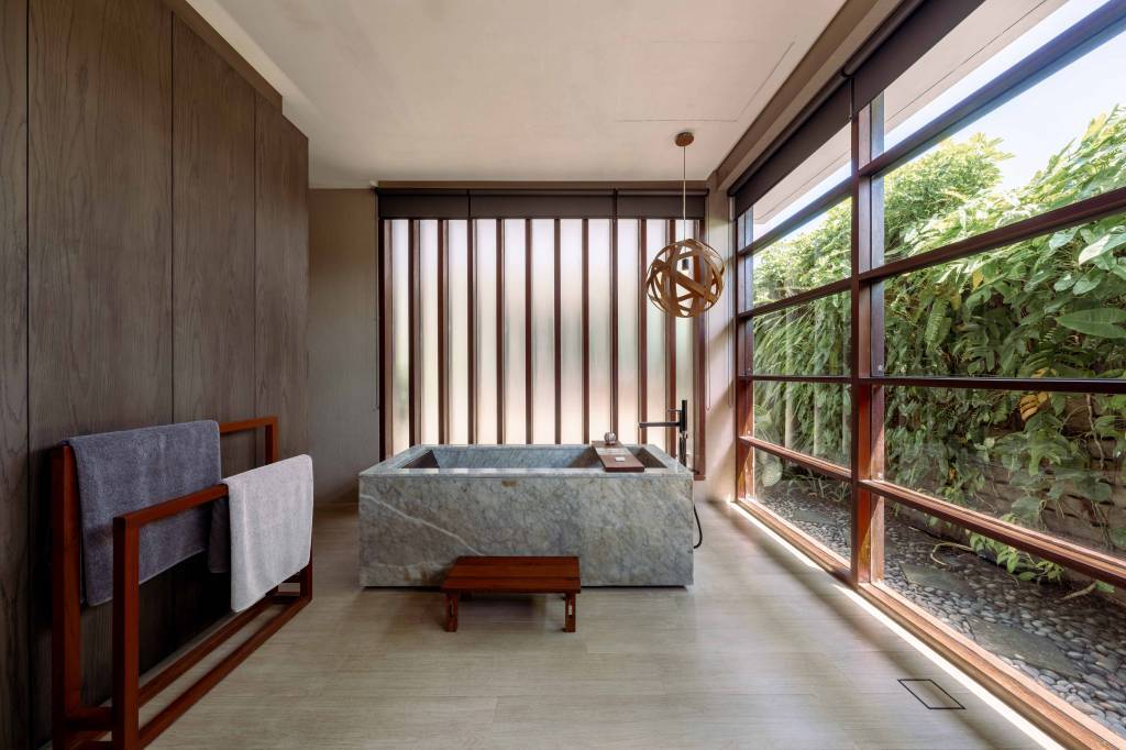 Komune Resort & Beach Club